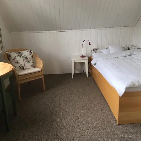 Dreilinden Bed & Breakfast